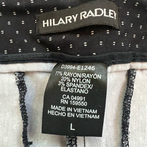 HILARY RADLEY Black/Navy Stretch Pull On Shorts Womens Larg Polka Dot Bermuda - Picture 6 of 7